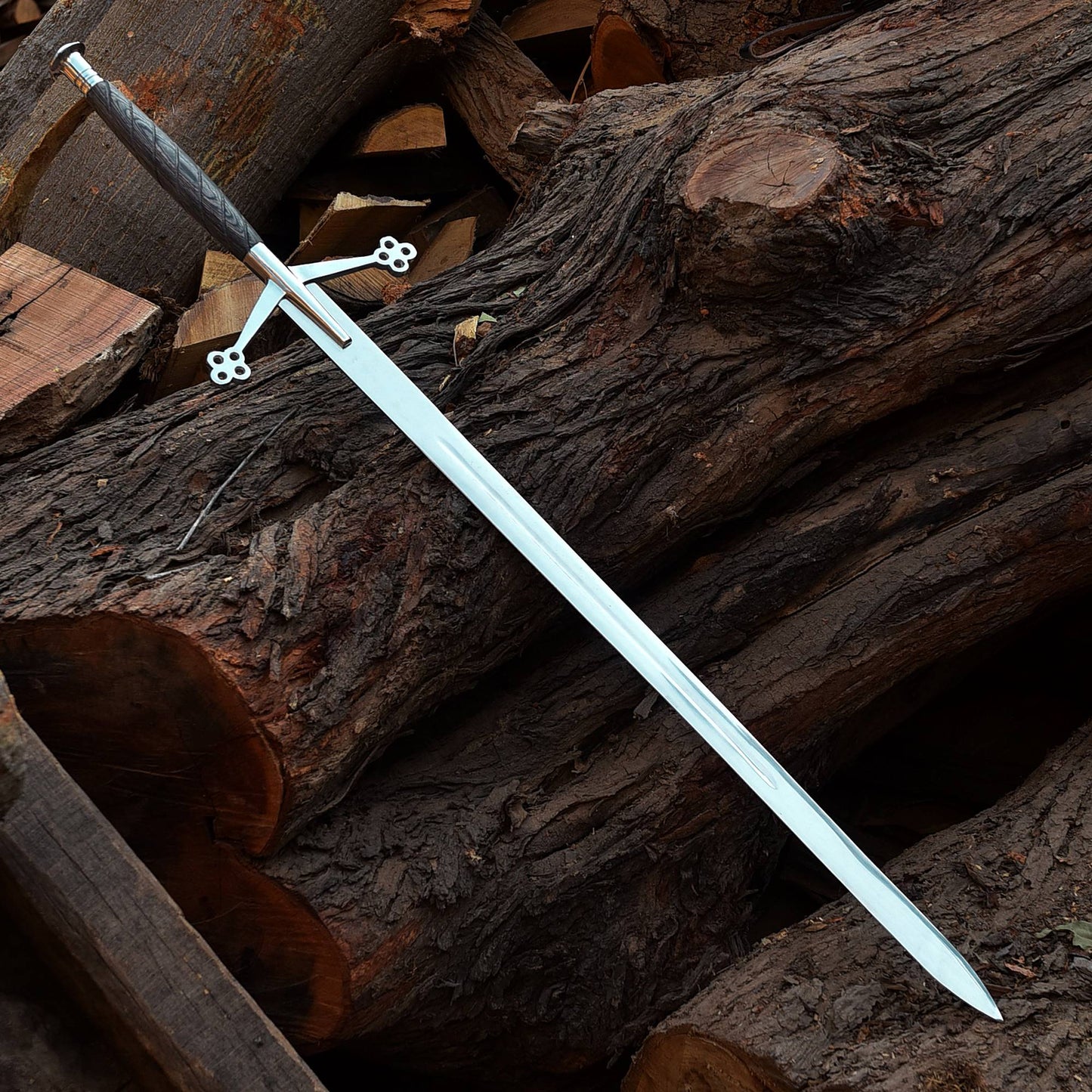 Scottish Claymore Sword, Stainless Steel Blade, Viking Sword, Sword Comes with Leather Sheath