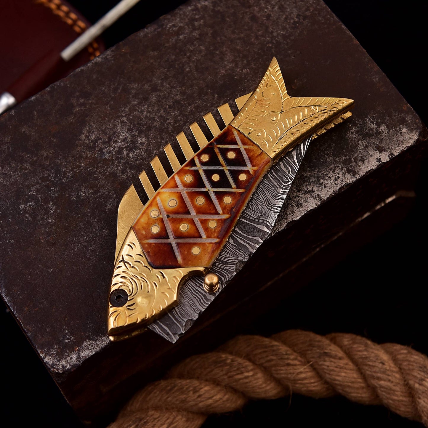 Golden Fish Pocket Knife, Damascus Folding Knife, Comes with Sharpener & Leather Cover