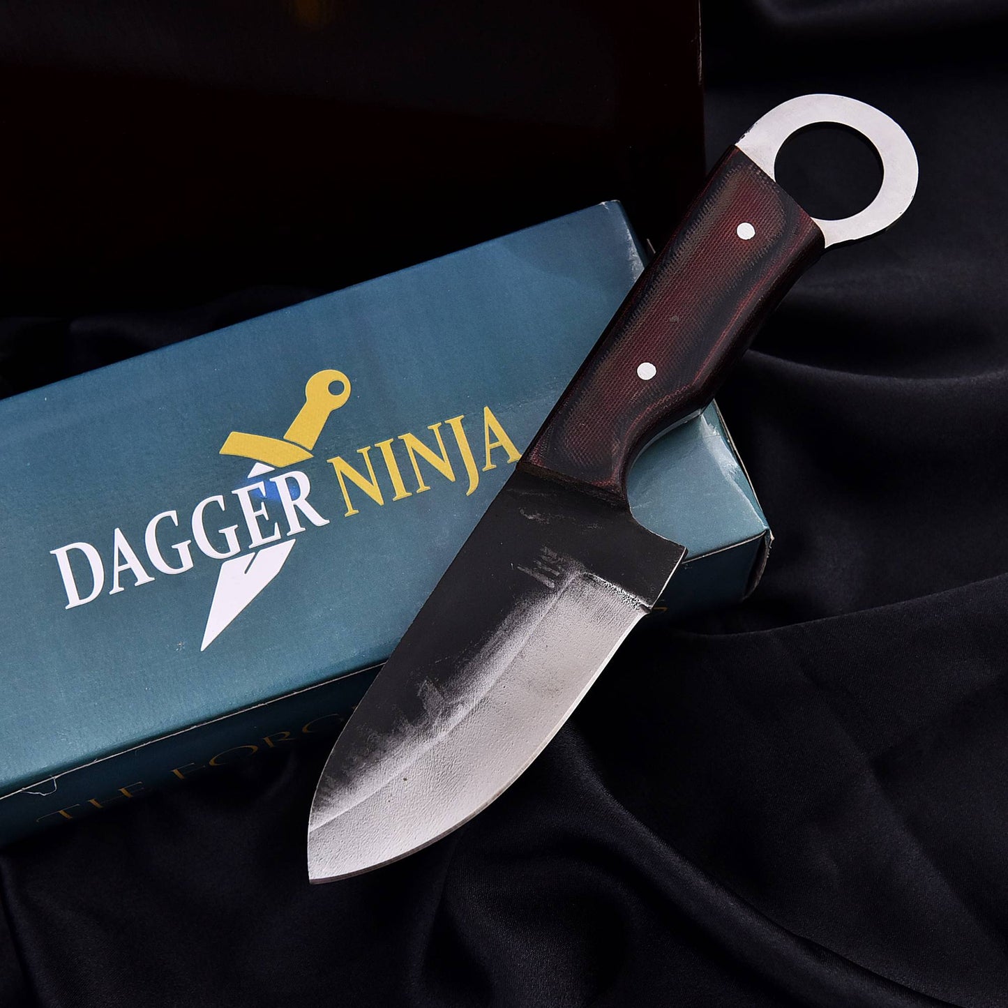 Full-Tang Hunting Knife | Fixed Blade Knife | With Leather Cover