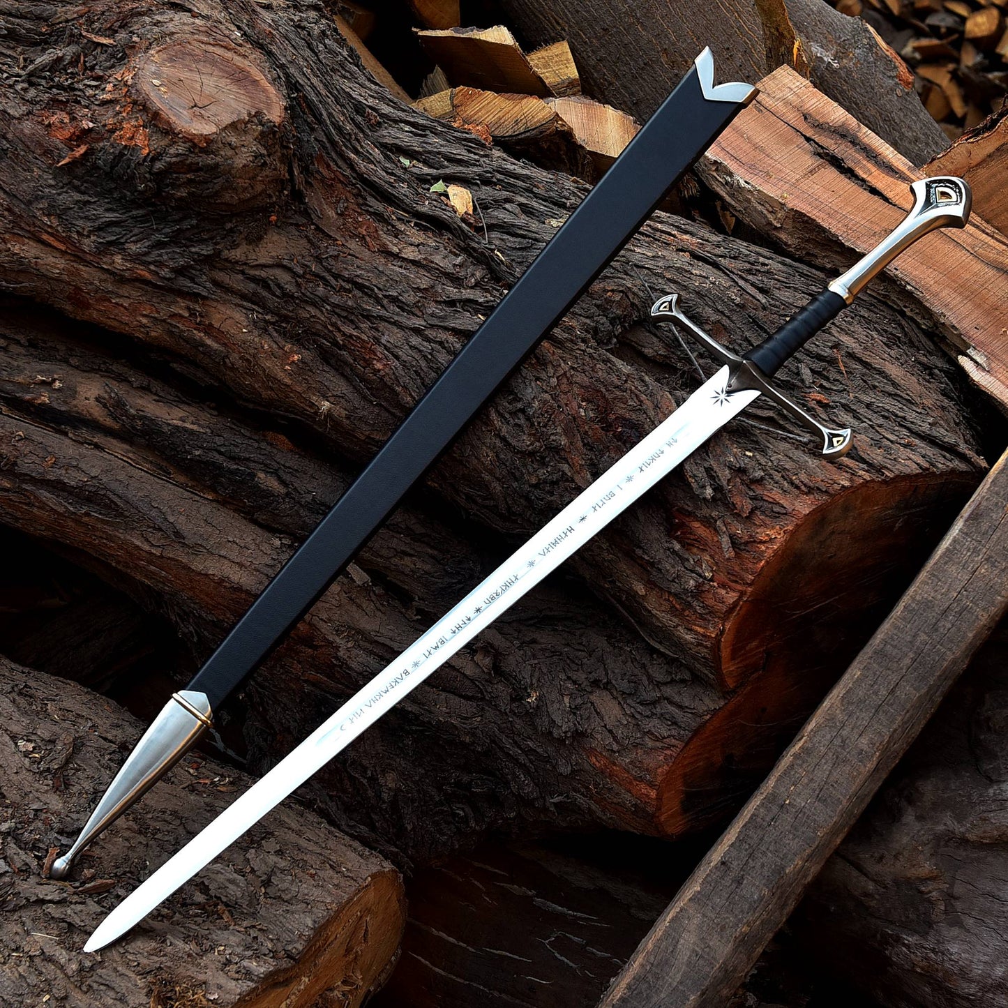 Anduril Sword, Lord of the Rings Sword, Viking Sword, LOTR Sword, Battle Ready Swords, Sword Comes with Scabbard