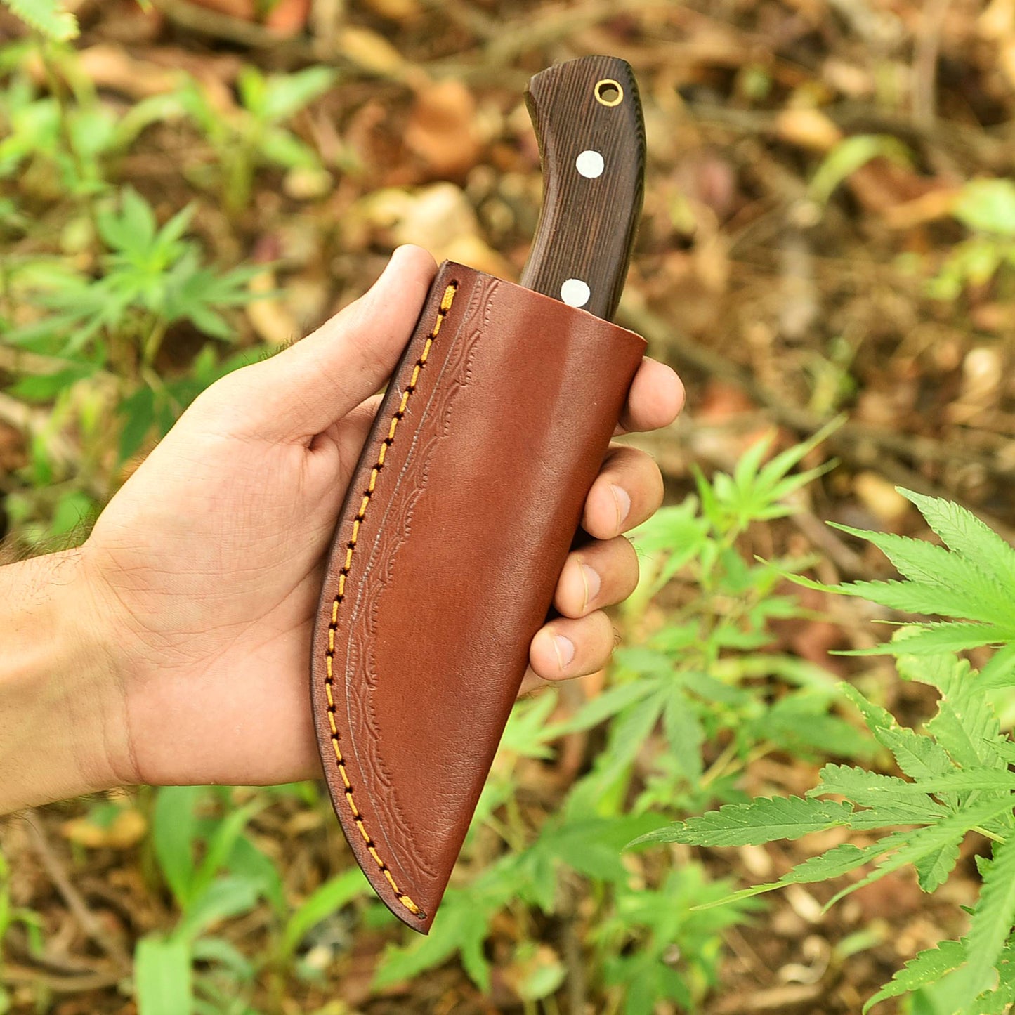 Bull Cutter Knife, Carbon Steel Blade, Cowboy Knife with Pancake Design Leather Cover.