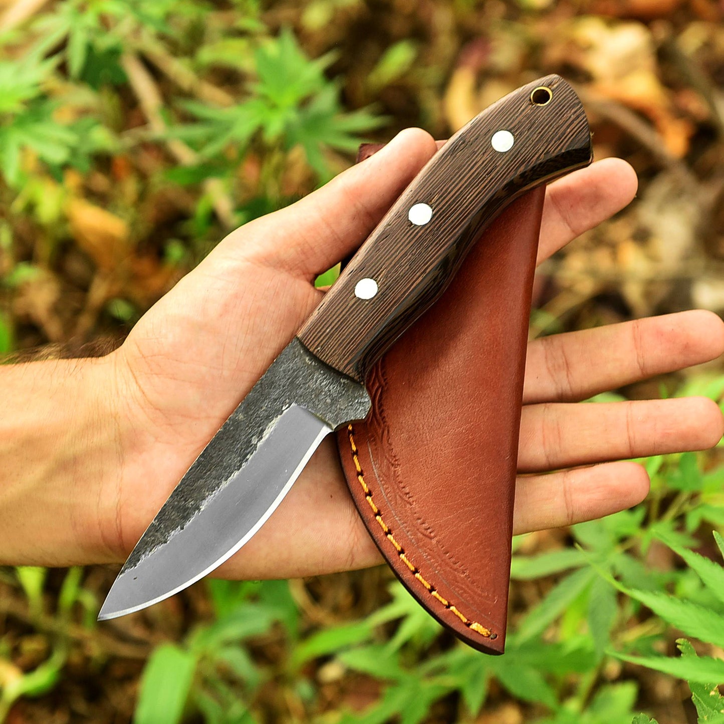 Bull Cutter Knife, Carbon Steel Blade, Cowboy Knife with Pancake Design Leather Cover.