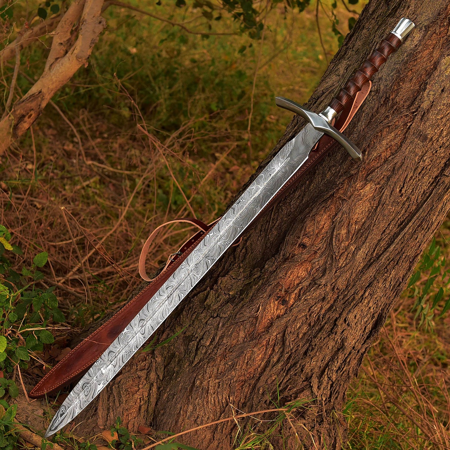 Damascus Sword, Viking Sword. Eye-Catching Wooden Handle. Perfect Gift