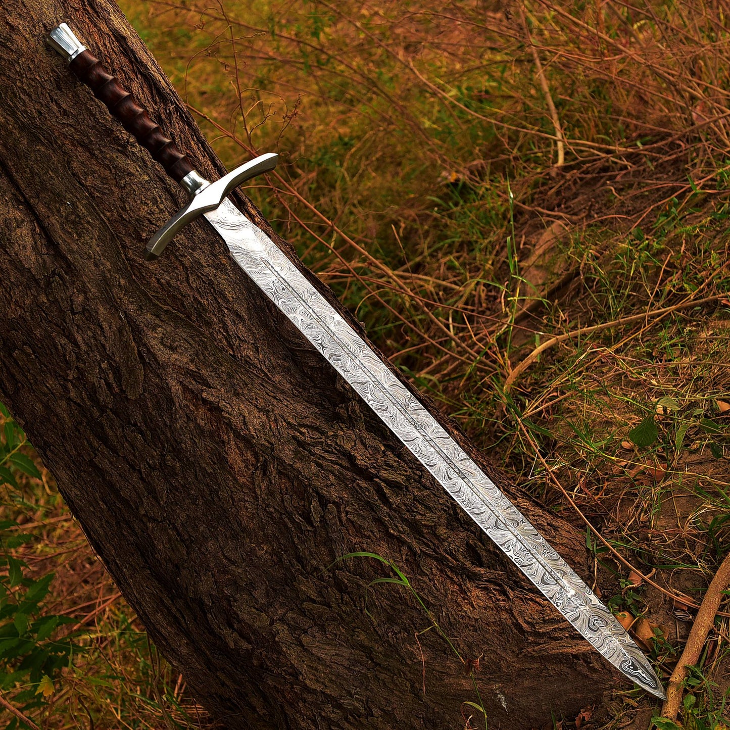 Damascus Sword, Viking Sword. Eye-Catching Wooden Handle. Perfect Gift